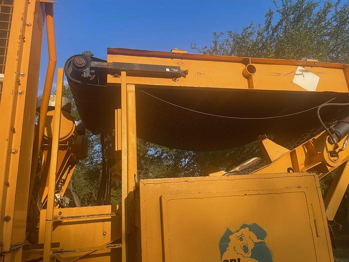 Process of composting with horizontal grinders